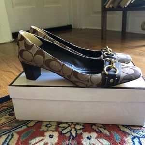 Coach Signature Logo Classic Heels
